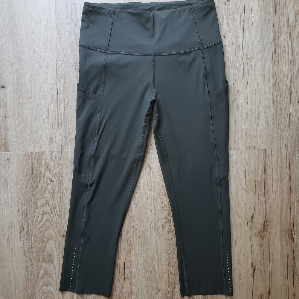 Lululemon Fast & Free Crop II